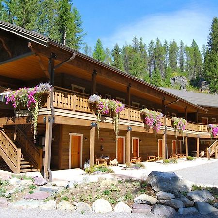 Glacier Guides Lodge West Glacier Exterior photo